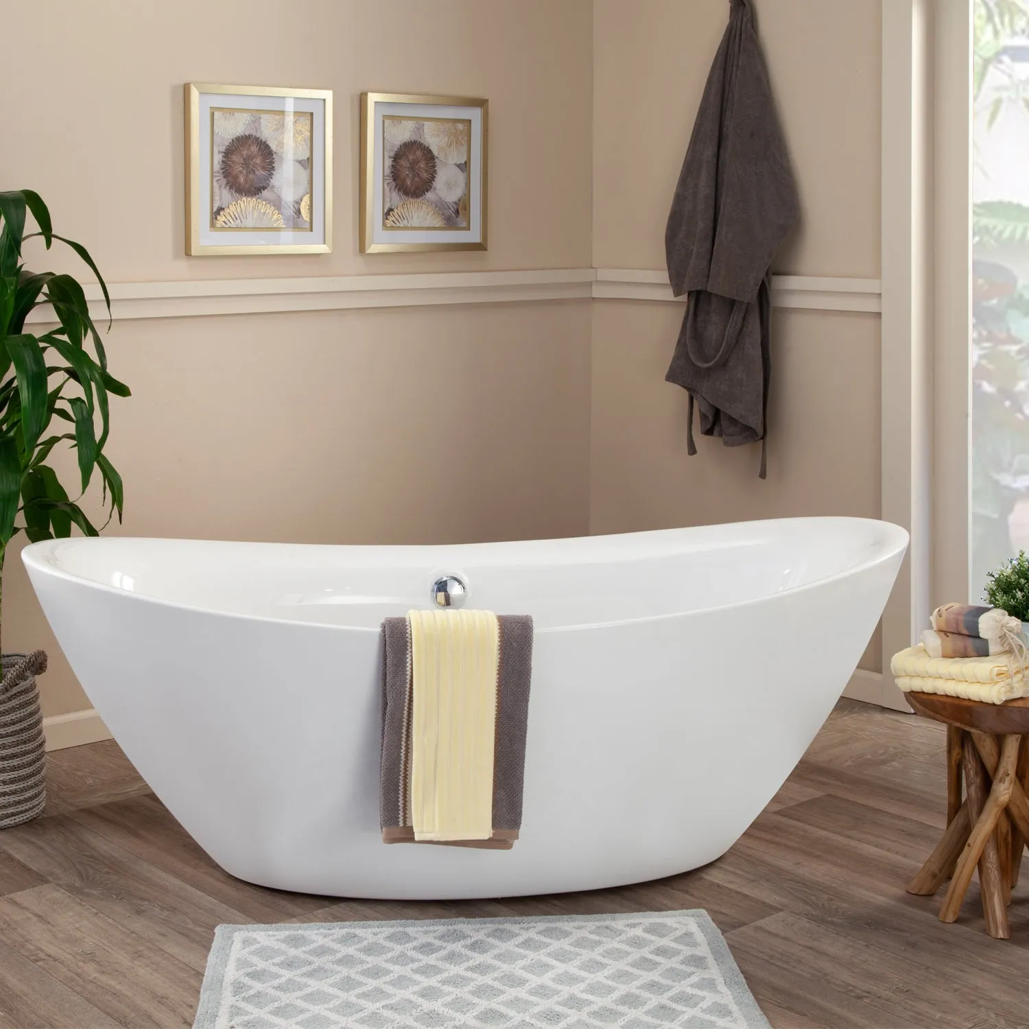 Allegra Freestanding Soaking Acrylic Bathtub