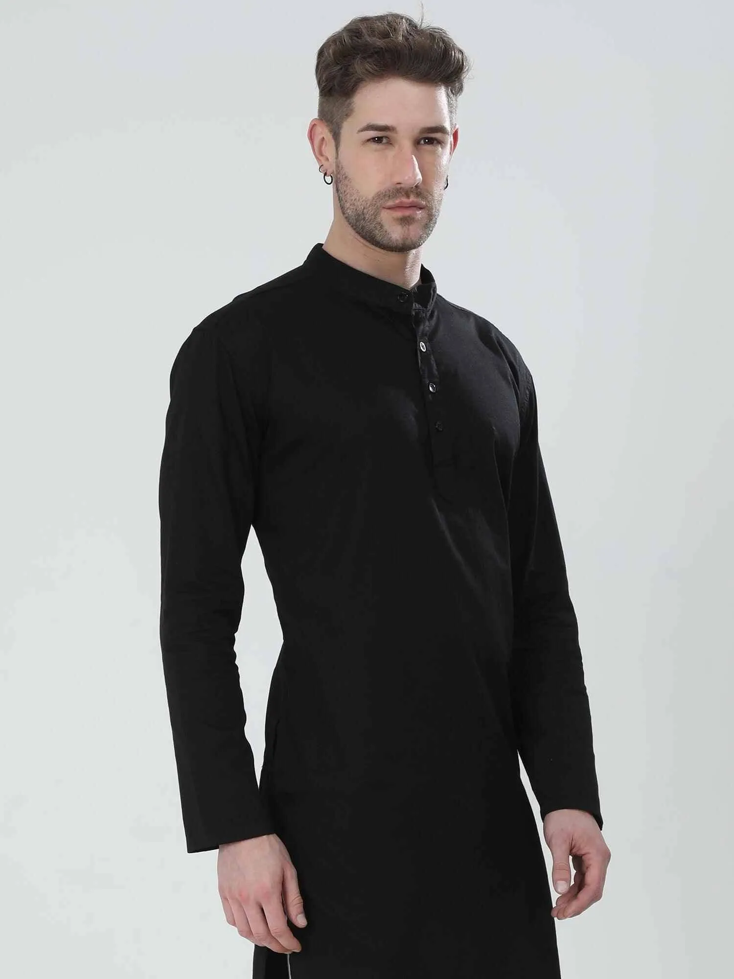 Guniaa Black Solids Linen Blend Long Kurta