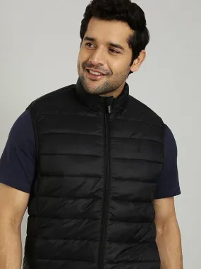 Men Solid Sleeveless Gilet Jacket