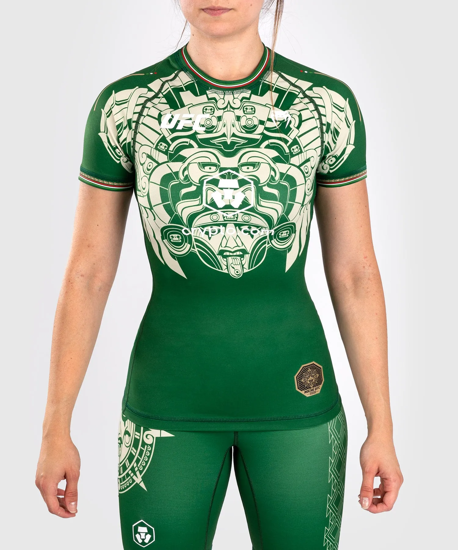 Noche UFC By Venum Authentic Fight Night Women’s Performance Short Sleeve Rashguard - Green