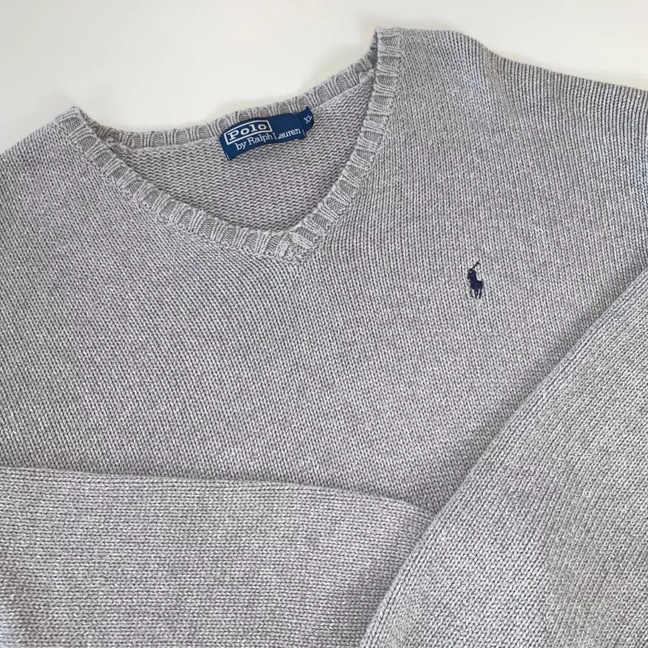 Preowned Vintage Polo Ralph Lauren Mens Heavy Knit Jumper Size XL Grey V-Neck Sweater