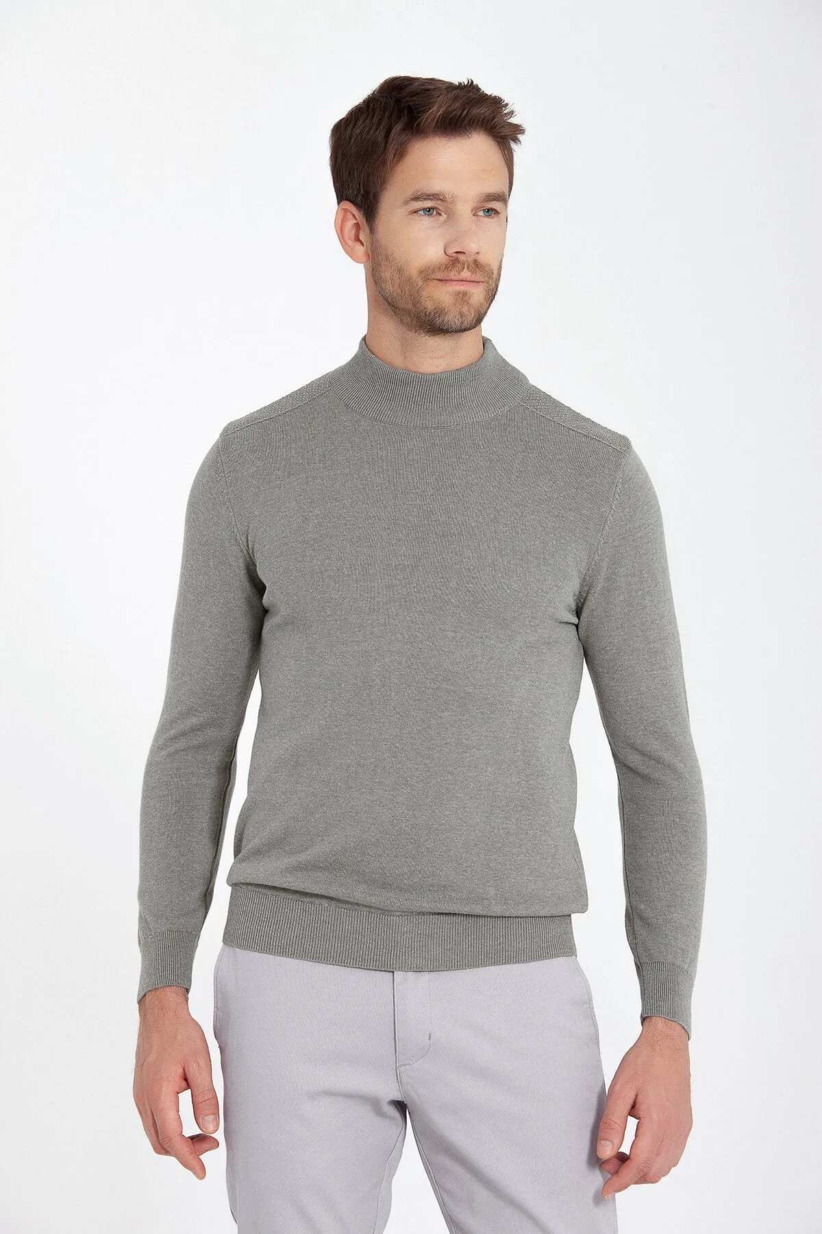 Regular Fit Patterned Cotton Blend Gray Mock Neck Sweater, Mold