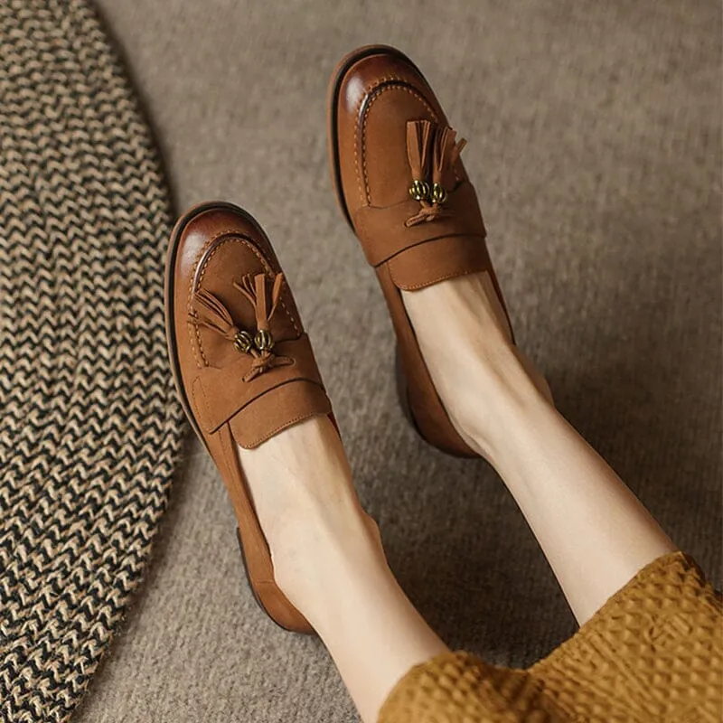 Retro Leather Tassels Loafers for Women Round Toe in Brown/Green