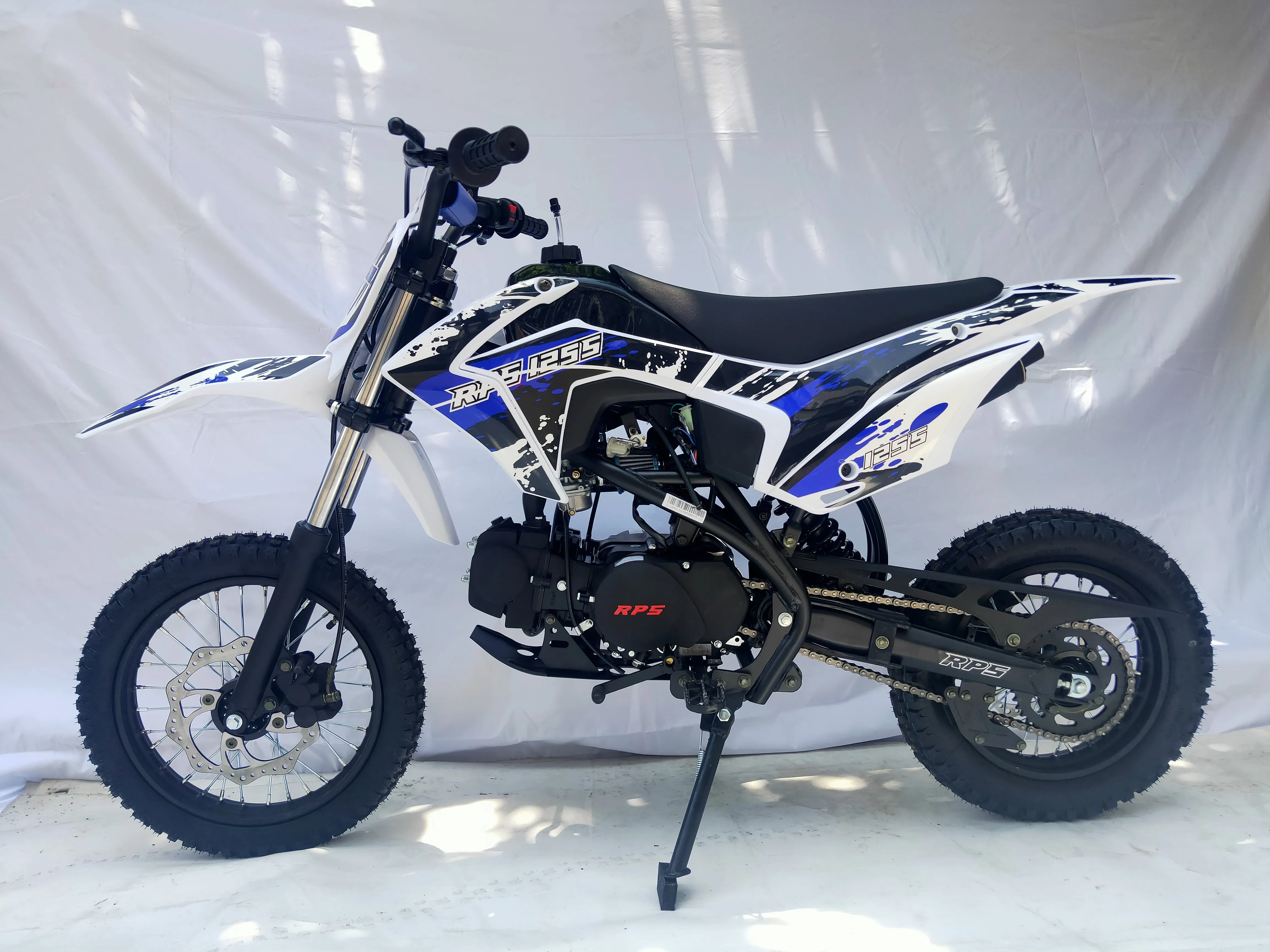 RPS125S Off Road Dirt Bike, Manual Trans, 14" front Tire 32" seat Height, Disk Brakes