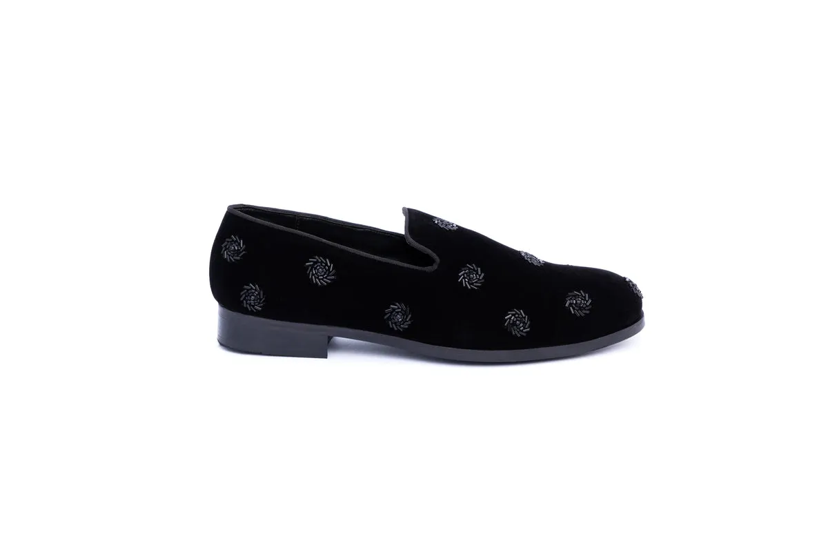 SWIRL EMBROIDERY SLIP-ONS- BLACK