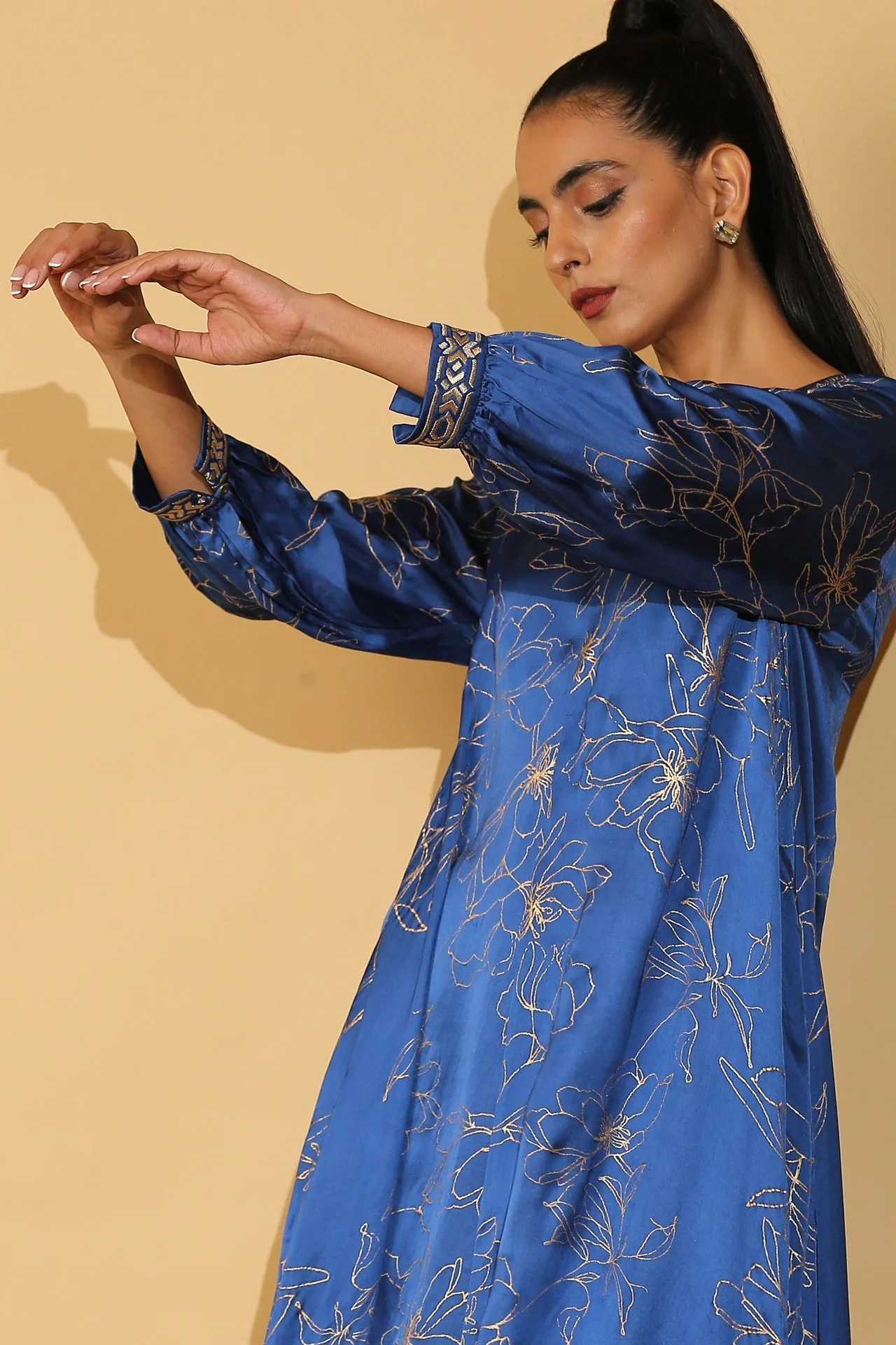 Vivi - Maxi Kaftan with Zari Belt